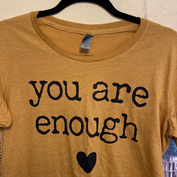 Cute tshirt - Picture 2 of 2